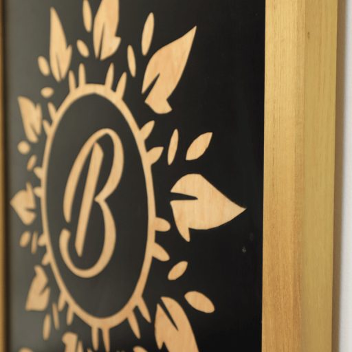 Kompakt, letisztult egyedi cégtábla